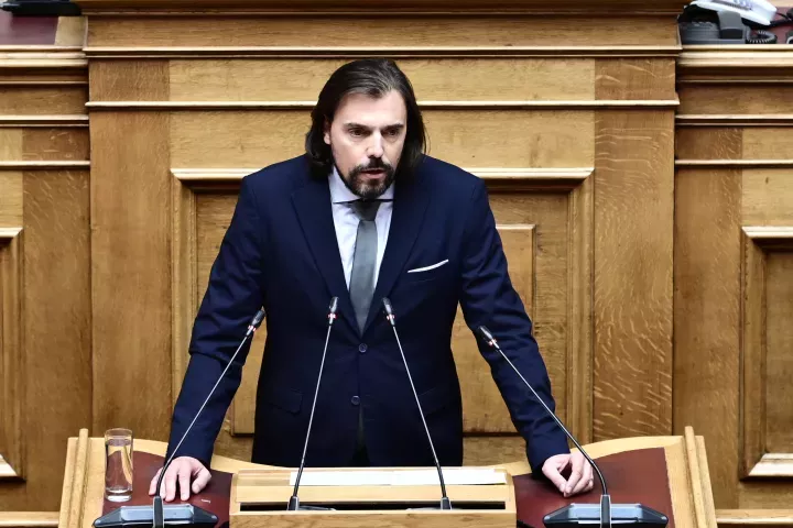 Boυλή: Απορρίφθηκε η αίτηση άρσης ασυλίας του βουλευτή του ΠΑΣΟΚ, Π. Παππά	