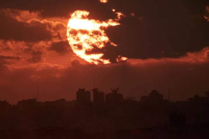 Η Χαμάς βυθίζει σε εμφύλιο τη Γάζα - Οι δημόσιες εκτελέσεις, ο πόλεμος φατριών και τα τελεσίγραφα Τραμπ, Νετανιάχου