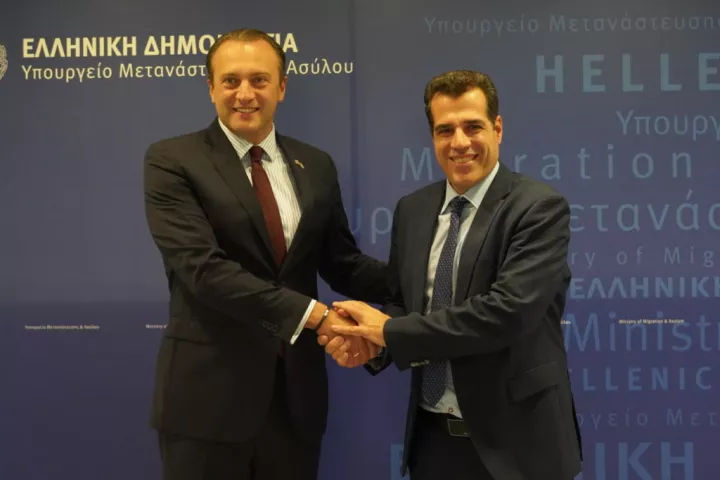 Συνάντηση Θ. Πλεύρη με τον πρέσβη της Γεωργίας: Στο επίκεντρο η ενίσχυση συνεργασίας για το μεταναστευτικό 