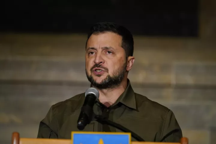 Ζελένσκι: Η Ρωσία έτρεξε να ξανακαθίσει στο τραπέζι του διαλόγου μόλις άκουσε για τους Tomahawk