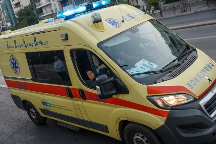 Άνδρας έπεσε από τον πύργο «Απόλλων» στο κέντρο της Αθήνας