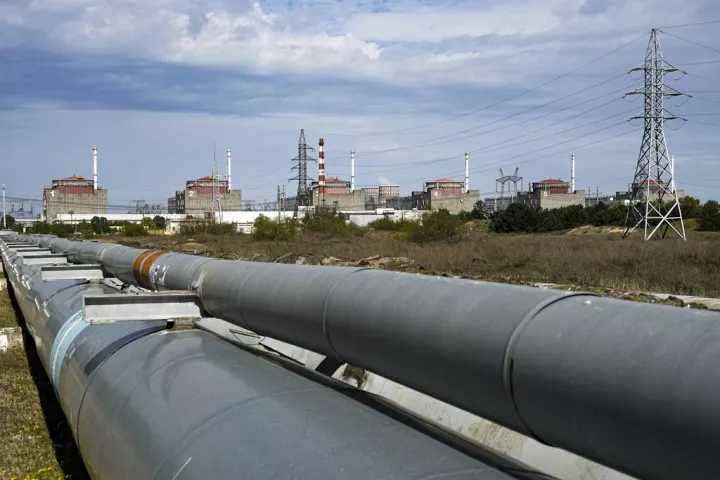 Γκρόσι: Ξεκίνησαν οι επισκευές στις γραμμές ηλεκτροδότησης του πυρηνικού σταθμού της Ζαπορίζια