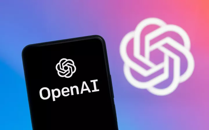 Η OpenAI αγοράζει τσιπ κατά εκατομμύρια στοιχηματίζοντας στο μέλλον
