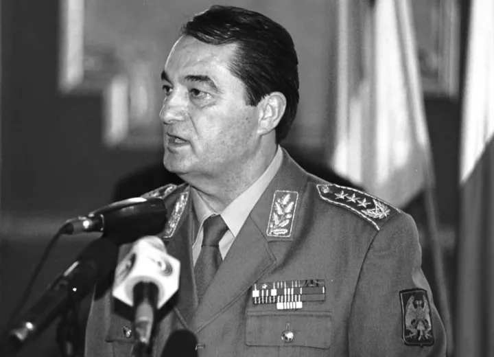Σερβία: Απεβίωσε ο καταδικασμένος για εγκλήματα πολέμου, πρώην στρατηγός Νεμπόισα Πάβκοβιτς