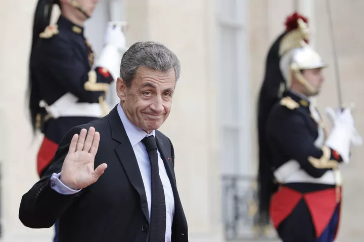 Γαλλία: Στη φυλακή σήμερα ο Σαρκοζί - Οι συνθήκες κράτησής του και οι παροχές