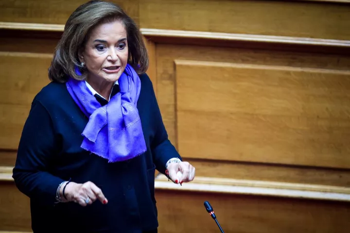 Ντ. Μπακογιάννη για το Μνημείο του Αγνώστου Στρατιώτη: Υπάρχουν χώροι που ανήκουν στον ελληνικό λαό και οφείλουμε να τιμούμε όλοι