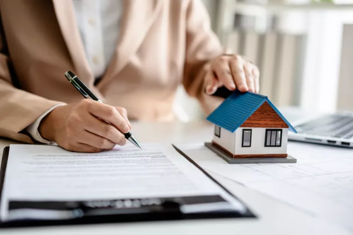 Στεγαστικά δάνεια: Άνοδος άνω του 20% στις εκταμιεύσεις για το 2025