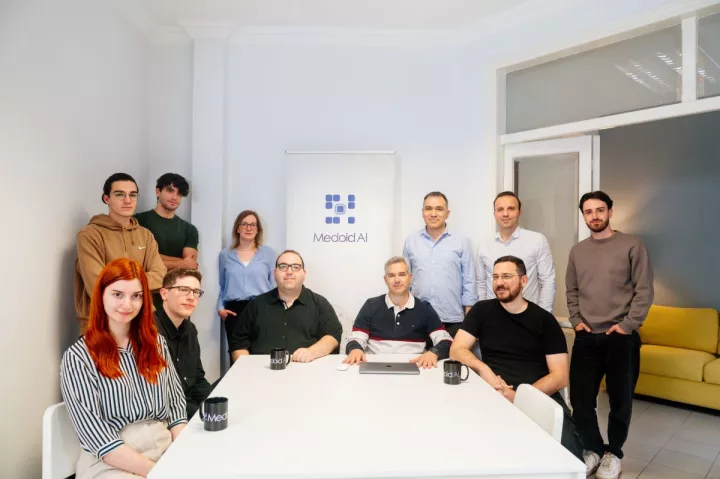 Medoid AI: Τα λάθη κι οι δυσκολίες στην ενσωμάτωση της ΤΝ από τις ελληνικές επιχειρήσεις
