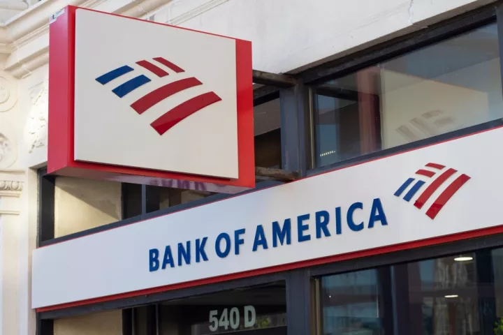 Bank of America: Εκροές από θεσμικούς επενδυτές και hedge funds οδηγούν σε πωλήσεις αμερικανικών μετοχών