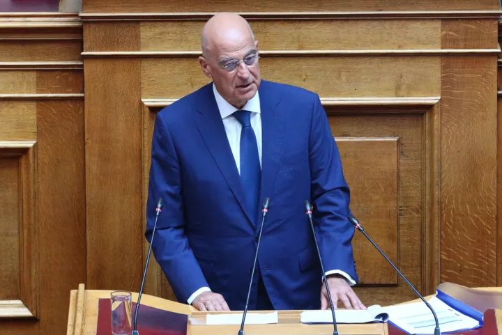 Άμεση απάντηση Δένδια σε Δούκα: Δεν θα επιτρέψουμε υποβάθμιση του Μνημείου