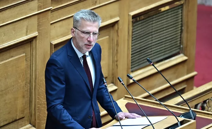 Η απάντηση Α. Σκέρτσου μετά την ανάκληση ψευδούς δημοσιεύματος της «Αυγής» για τη σύζυγό του Η απάντηση Α. Σκέρτσου μετά την ανάκληση ψευδούς δημοσιεύματος της «Αυγής» για τη σύζυγό του