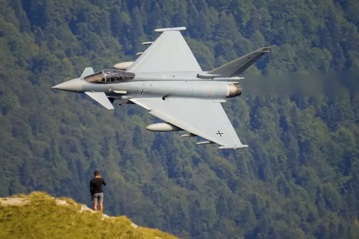 Κλειδώνει η συμφωνία για τα Eurofighter στην Τουρκία Κλειδώνει η συμφωνία για τα Eurofighter στην Τουρκία