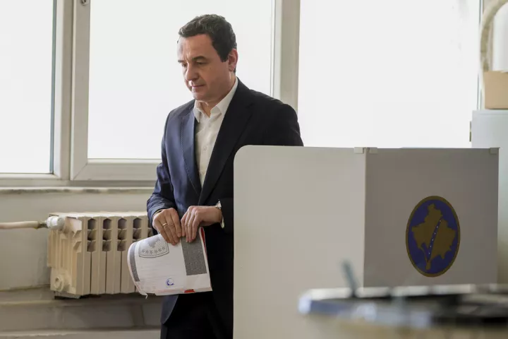Το κοινοβούλιο του Κοσόβου δεν κατάφερε να εκλέξει πρωθυπουργό - Αυξάνονται οι πιθανότητες πρόωρων εκλογών Το κοινοβούλιο του Κοσόβου δεν κατάφερε να εκλέξει πρωθυπουργό - Αυξάνονται οι πιθανότητες πρόωρων εκλογών