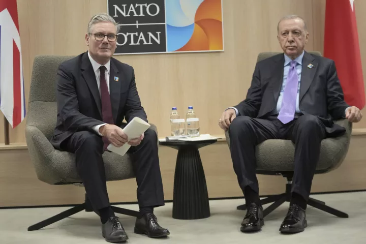 Στάρμερ: Στην Τουρκία τη Δευτέρα για να συναντηθεί με τον Ερντογάν Στάρμερ: Στην Τουρκία τη Δευτέρα για να συναντηθεί με τον Ερντογάν