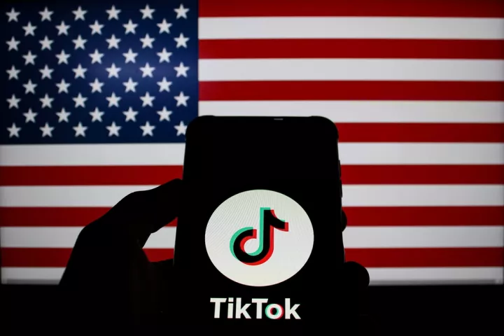 Η πώληση του TikTok στις ΗΠΑ «κλειδώνει» στη συνάντηση του Τραμπ με τον Σι Τζινπίνγκ  Η πώληση του TikTok στις ΗΠΑ «κλειδώνει» στη συνάντηση του Τραμπ με τον Σι Τζινπίνγκ