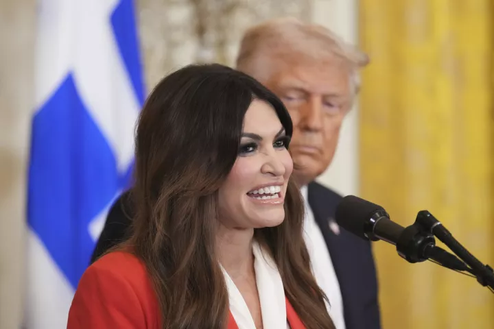 Κίμπερλι Γκίλφοϊλ: Θέλω να γράψουμε νέα κεφάλαια στην αμερικανική και ελληνική πολιτική ιστορία Κίμπερλι Γκίλφοϊλ: Θέλω να γράψουμε νέα κεφάλαια στην αμερικανική και ελληνική πολιτική ιστορία