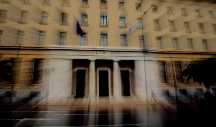 ΤτΕ: Αυξήθηκαν τα δάνεια, μειώθηκαν οι καταθέσεις τον Σεπτέμβριο