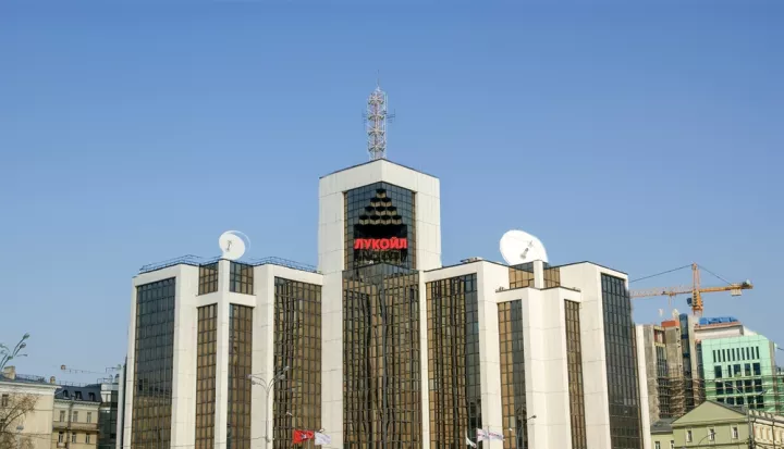Η ρωσική Lukoil θα πουλήσει διεθνή περιουσιακά στοιχεία λόγω των δυτικών κυρώσεων Η ρωσική Lukoil θα πουλήσει διεθνή περιουσιακά στοιχεία λόγω των δυτικών κυρώσεων