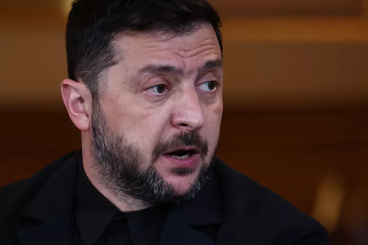 Ζελένσκι: Το Κίεβο είναι έτοιμο για ειρηνευτικές συνομιλίες αλλά δεν θα παραχωρήσει εδάφη Ζελένσκι: Το Κίεβο είναι έτοιμο για ειρηνευτικές συνομιλίες αλλά δεν θα παραχωρήσει εδάφη