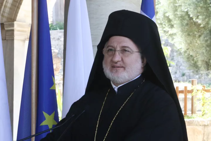 Αρχιεπίσκοπος Ελπιδοφόρος: Το μεγάλο ΟΧΙ των ηρώων του 1940 είναι ένα παντοδύναμο ΝΑΙ στην ελευθερία και στην αλήθεια Αρχιεπίσκοπος Ελπιδοφόρος: Το μεγάλο ΟΧΙ των ηρώων του 1940 είναι ένα παντοδύναμο ΝΑΙ στην ελευθερία και στην αλήθεια