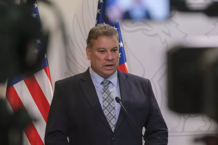 Αμερικανός αξιωματούχος στη Βραζιλία για συζητήσεις σχετικά με τις σπάνιες γαίες Αμερικανός αξιωματούχος στη Βραζιλία για συζητήσεις σχετικά με τις σπάνιες γαίες