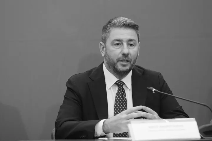 ΠΑΣΟΚ, περιμένοντας το… μοιραίο…   ΠΑΣΟΚ, περιμένοντας το… μοιραίο…