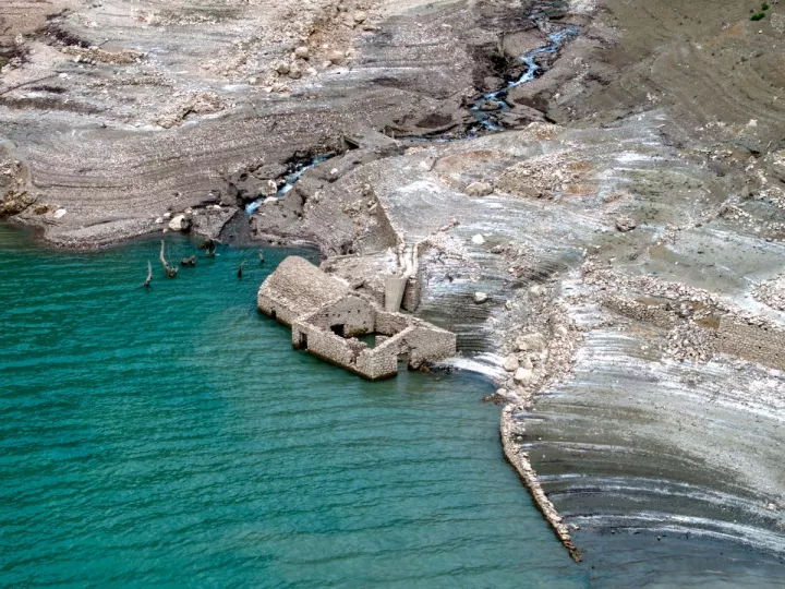 Κ. Λαγουβάρδος για τη λειψυδρία στον Μόρνο: Σε κίνδυνο η Αττική Κ. Λαγουβάρδος για τη λειψυδρία στον Μόρνο: Σε κίνδυνο η Αττική