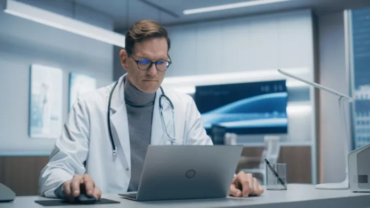 Σε λειτουργία ο Ψηφιακός Βοηθός Ιατρού - Η Τεχνητή Νοημοσύνη κάνει το ντεμπούτο της στην Υγεία Σε λειτουργία ο Ψηφιακός Βοηθός Ιατρού - Η Τεχνητή Νοημοσύνη κάνει το ντεμπούτο της στην Υγεία