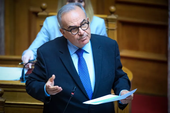 Ν. Παπαθανάσης: 72,6 εκατομμύρια ευρώ μέσω ΕΣΠΑ για επαγγελματική κατάρτιση σπουδαστών Ν. Παπαθανάσης: 72,6 εκατομμύρια ευρώ μέσω ΕΣΠΑ για επαγγελματική κατάρτιση σπουδαστών