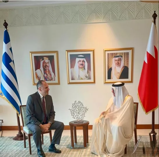 Συνάντηση του Γ. Γεραπετρίτη με τον ομόλογό του από το Μπαχρέιν - Οι περιφερειακές εξελίξεις στην ατζέντα Συνάντηση του Γ. Γεραπετρίτη με τον ομόλογό του από το Μπαχρέιν - Οι περιφερειακές εξελίξεις στην ατζέντα