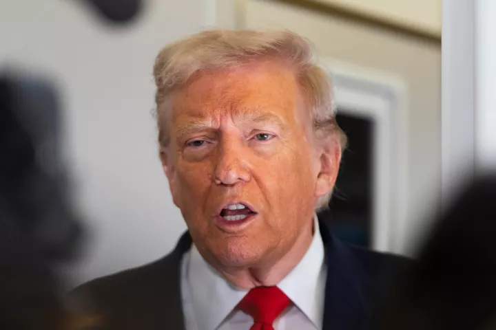 Ο Τραμπ απειλεί με στρατιωτική παρέμβαση των ΗΠΑ στη Νιγηρία λόγω της «δολοφονίας των Χριστιανών»