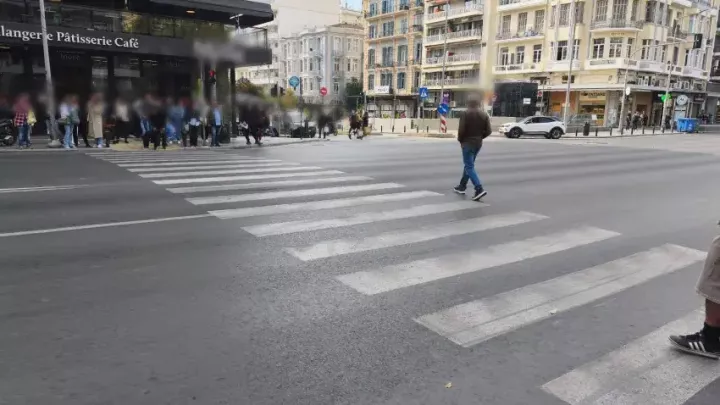 Θεσσαλονίκη: Νέα εποχή για τον δημόσιο χώρο και τις 25.000 πινακίδες - Ασφάλεια και αισθητική αναβάθμιση