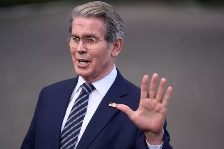 Μπέσεντ: Τα επιδόματα επισιτιστικής βοήθειας ενδέχεται να καταβληθούν έως την Τετάρτη