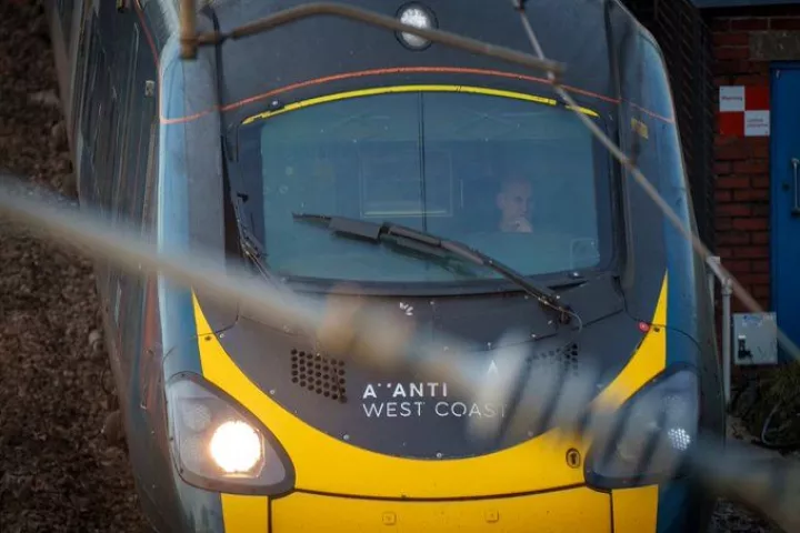 Βρετανία - Εκτροχιασμός τρένου: Δεν υπάρχουν αναφορές για τραυματίες