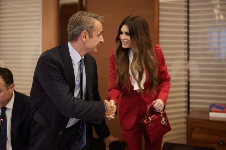 Κίμπερλι Γκίλφοϊλ: Υποβάλλει αύριο τα διαπιστευτήριά της στον Κ. Τασούλα - Την Τετάρτη η συνάντηση με τον Κυρ. Μητσοτάκη