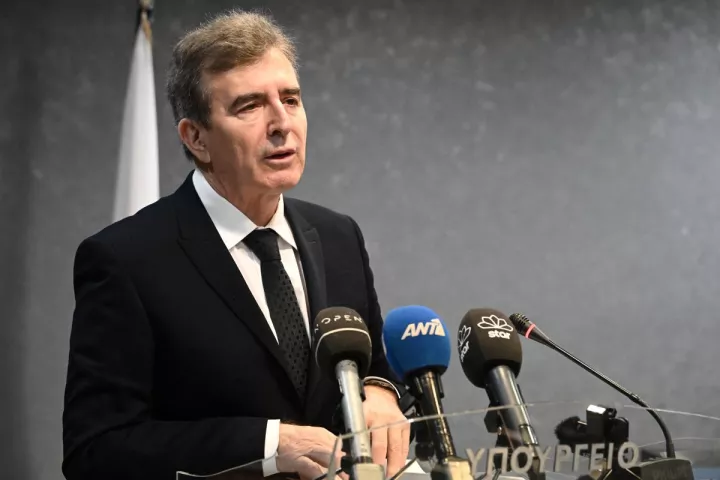 Μ. Χρυσοχοΐδης: Θα αυστηροποιηθούν οι ποινές για την οπλοκατοχή, χαλαρό το νομοθετικό πλαίσιο