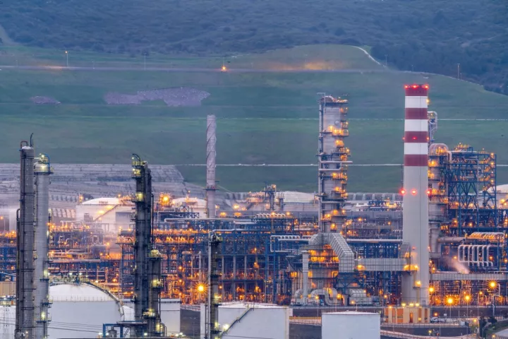 Τουρκία: Οι κυρώσεις στο ρωσικό πετρέλαιο ανεβάζουν τις τιμές στα καύσιμα