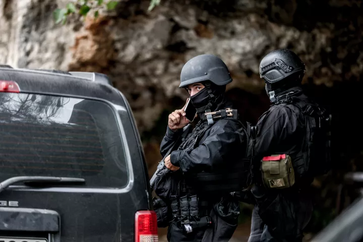 Κρατική αξιοπρέπεια: Ο ευρών αμειφθήσεται