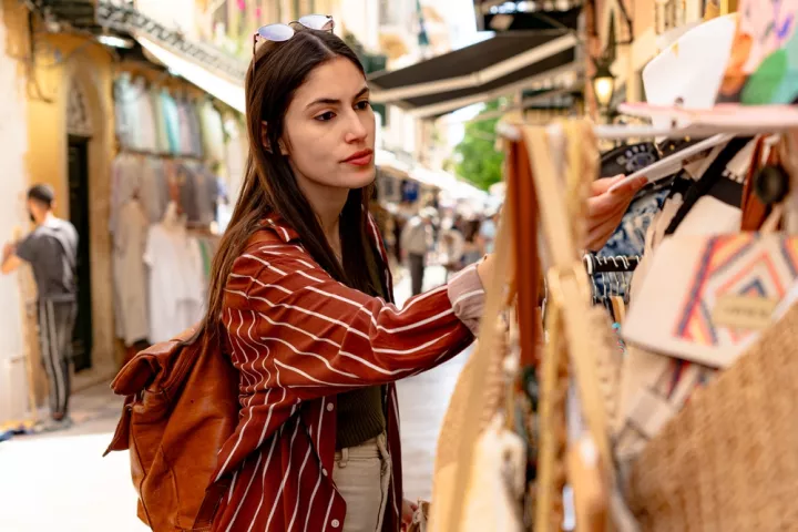 NielsenIQ: Αύξηση τζίρου στο οργανωμένο λιανεμπόριο τροφίμων το εννεάμηνο του 2025