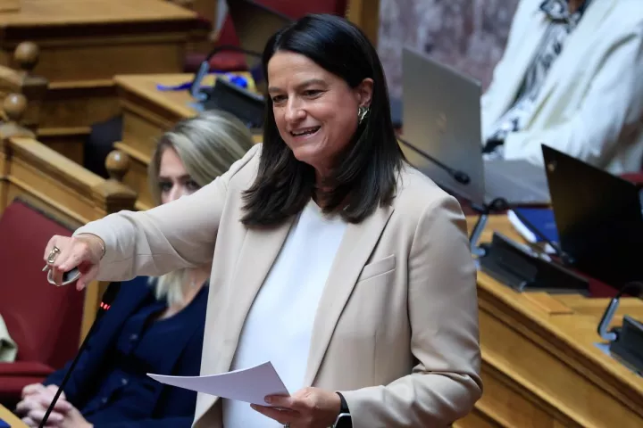 Ν. Κεραμέως: Νέο πρόγραμμα επιδότησης για 50.000 θέσεις εργασίας – Ακούμε την πρόταση της Ε.ΕΝ.Ε για κατάρτιση των εργαζομένων