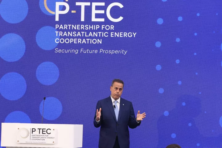 ΥΠΕΝ: Ψήφος εμπιστοσύνης η συμμετοχή της ExxonMobil στο Block 2 – Το νέο τοπίο στις έρευνες υδρογονανθράκων