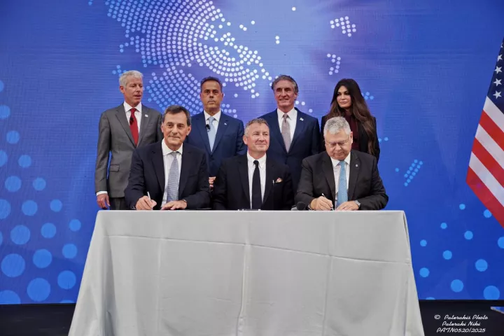 Αυτή είναι η συμφωνία που υπέγραψαν Exxon Mobil, Helleniq Energy και Energean για τους υδρογονάνθρακες (χάρτης)