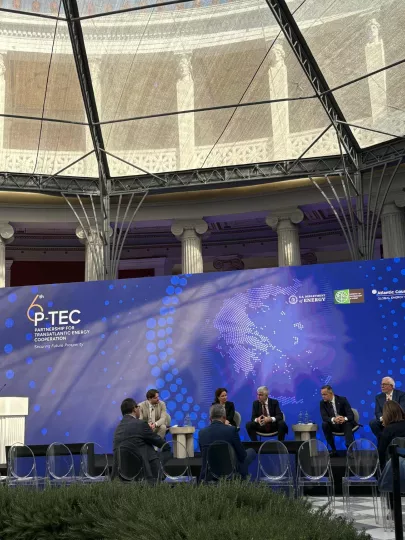 Την Παρασκευή «κλειδώνει» η συμφωνία για το Route 2 στον Κάθετο Διάδρομο - Η Ελλάδα σε κόμβο ροών φυσικού αερίου