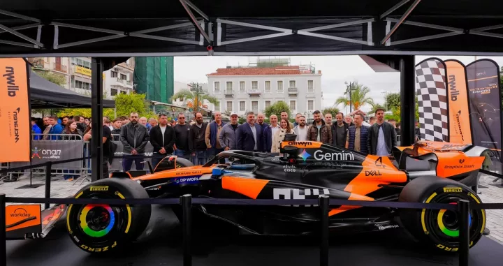 Το showcar της McLaren F1 Team στο Ζάππειο Μέγαρο 8 και 9 Νοεμβρίου