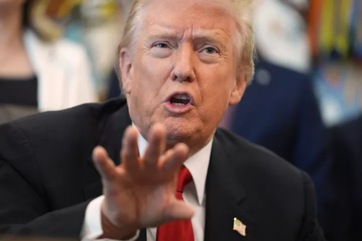 Τραμπ: Αν το Ανώτατο Δικαστήριο μπλοκάρει τους δασμούς, θα προχωρήσουμε σε σχέδιο Β