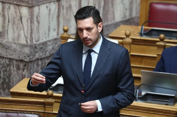 Ανάρτηση Κ. Κυρανάκη για το τρένο στη Σίνδο: Ορίστε η απόδειξη ότι ουδέποτε εισήλθε στην αντίθετη γραμμή (vid)