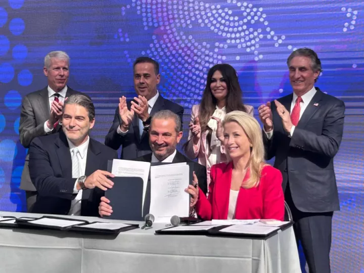 Ιστορική συμφωνία AKTOR - ΔΕΠΑ με τη Venture Global: Η πρώτη μακροπρόθεσμη συμφωνία προμήθειας LNG με τις ΗΠΑ