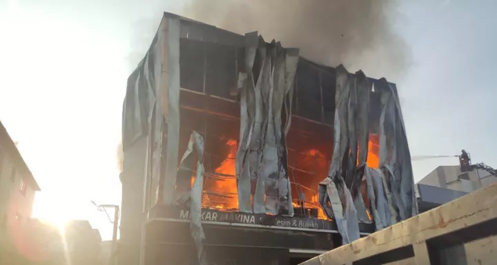 Τουρκία: Έξι νεκροί σε πυρκαγιά σε αποθήκη αρωματοποιίας