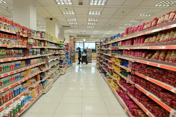 ΟΟΣΑ: Η Ελλάδα πρώτη μεταξύ των χωρών της ΕΕ με το χαμηλότερο πληθωρισμό στα τρόφιμα 