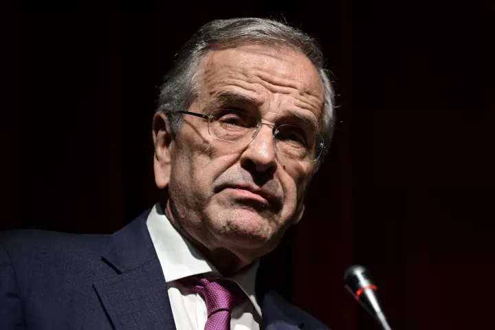 Σαμαράς για Μητσοτάκη: Το πρόβλημα δεν είναι προσωπικό, είναι αξιακό